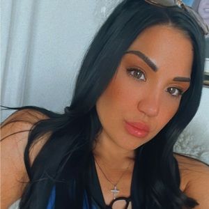 Meet your Posher, Karim